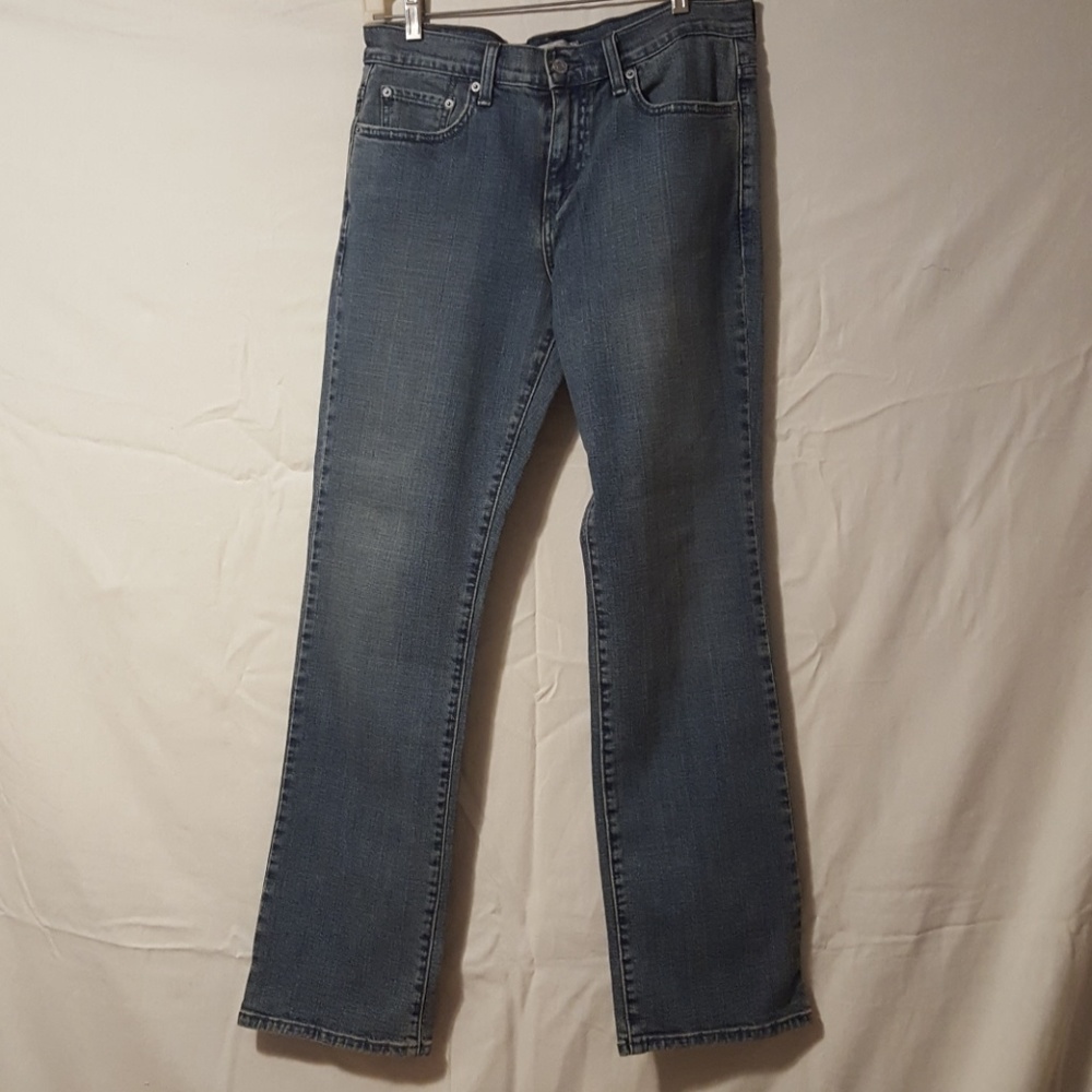 Levi's straight leg jeans